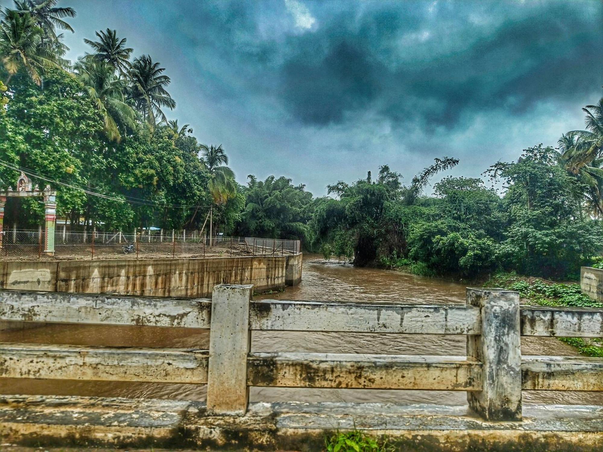 Shivalaya Farmstay Located Amdist Coconut Farm With River Access Near Isha,Adiyogi,Siruvani Alandurai ภายนอก รูปภาพ